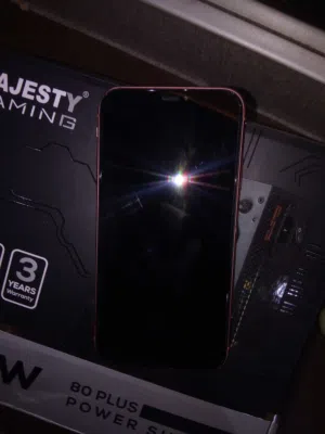ايفون اكس ار IPhone XR نظيف ب350