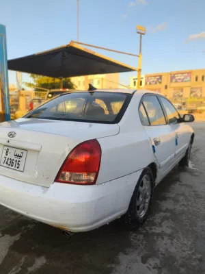 هونداي افانتي 2002