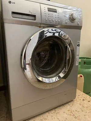 Washing Machines . LG . Used2