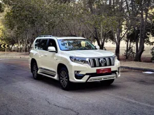 TOYOTA PRADO MODEL 2022 SINGLE OWNER FULL AGENCY MAINATINED UNDER WARRANTY FULL COVER INSURANCE