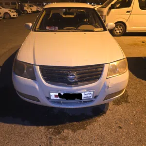 Nissan sunny 2010