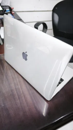 Apple MacBook pro 2018 in excellent condition.Mild usage.