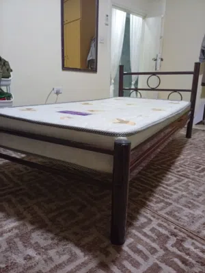هيكل سرير حديد عدد 2