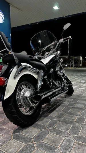 للبيع هوندا شادو من النوادر 750cc