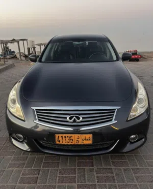 Infiniti G25 clean condition