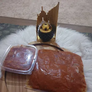 حافضات هريسه عربيه بنه وصنه بزيت الزيتون والبهارات والثومه متوفر كيسه كيلو ومتوفر كيسة نص كيلو