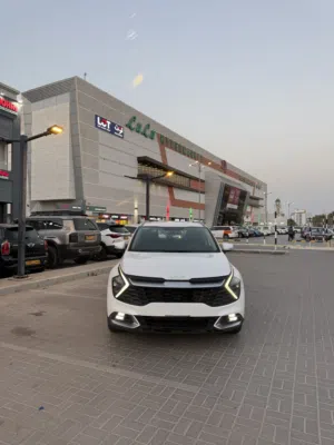 للبيع كيا سبورتاج 2023 خليجي وكالة عمان مكينة 1.6T بحالة ممتازة GCC Oman car engine 1.6T very clean