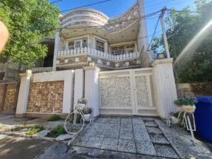 دار للبيع بناء حديث درجه اولى