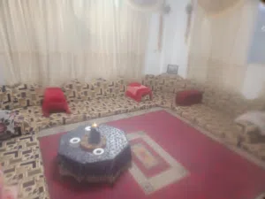فراش عربي للبيع استخدام بسيط