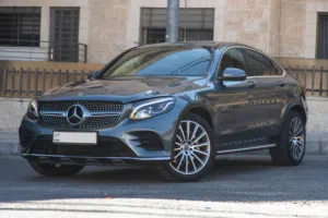 Mercedes Glc250 2019 4matic Amg kit coupe   السيارة وارد الشركة