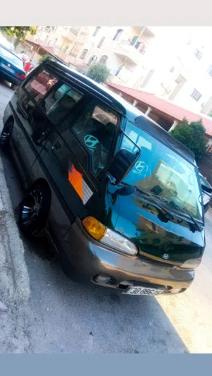 Used Hyundai H 100 in Zarqa