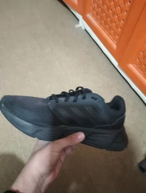 بوت اديداس اصلي