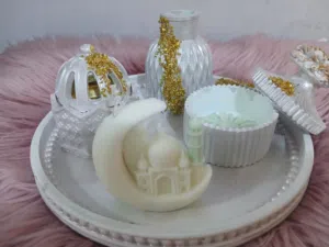 عالم شمع بسم الله يتوفر شموع وشموع معطره يدوم العطر فتره طويله الحجز والاستفسار