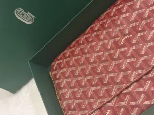 حقيبة ماركة مستعملة  GOYARD