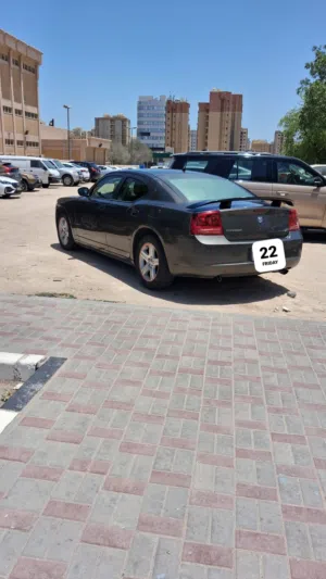 للبيع دودج تشارجر بحاله جيده لا تحتاج اي مصاريف