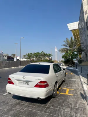لكزس 430 للبيع بدون اي اعطال