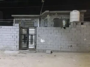 بيت للبيع اقرا الوصف