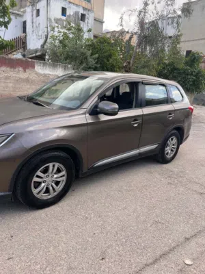 Used Mitsubishi Outlander in Aqaba
