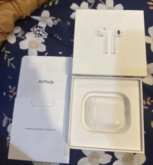 Apple airpods wireless headphones with charging case