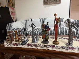 Showpiece Figurines (Negotiable)