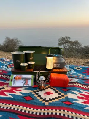 طقم متكامل لعشاق التخييم والرحلات الخارجية،يجمع بين الجودة والتصميم الأنيق وسهولة الحمل اقرأ الوصف