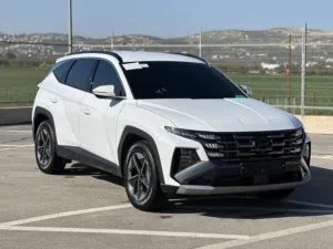 توسان هايبرد الشكل الجديد فل مسكر بدون فتحة ترخيص 2024 عداد قليل 7000