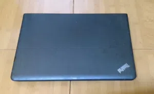 لابتوب Apple و Lenovo التفاصيل كاملة مكتوبة اتصل للشراء فقط