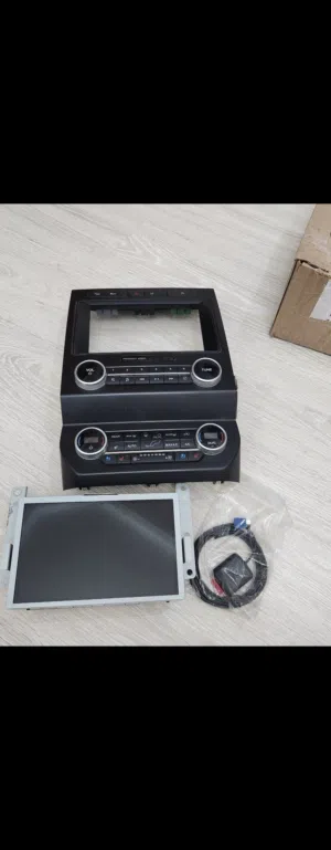 شاشة sync 3 اكسبدشن 2018  مع الوجه وقطعة gps
