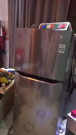 LG Great freezer refrigerator 49 KG  for     ل حي البيت في مواهب الوفاء ونظيقدفه جداأاأ  فريزر sale