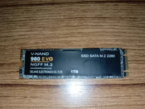 مستعمل M.2 SATA SSD 1T