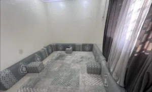 للبيع قعدات