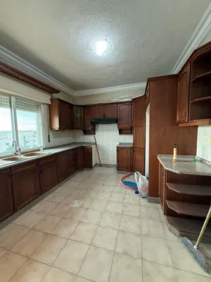 150 m2 3 Bedrooms Apartments for Rent in Amman Khalda