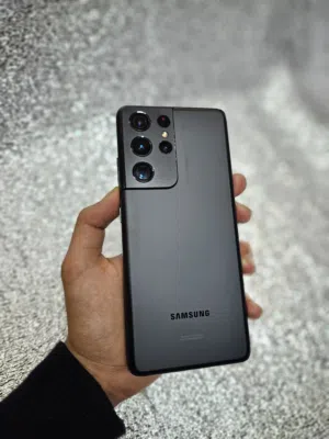 Samsung Galaxy S21 Ultra 5G 128 GB in Sana'a