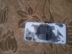 Apple iPhone X 64 GB in Amman
