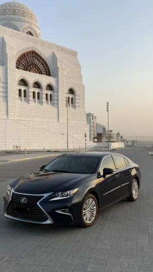 Used Lexus ES in Muscat