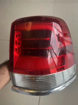 مجموعة ليتات وشاشات سيارات مختلفة لاد كروزر +نيسان اكسسوارات ثانية