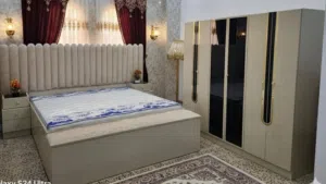 غرفه نوم ملكي فخامه وجوده وتصميم حديث  خشب ماليزي ضمان الفك والتركيب ونقل اكثرمن مره