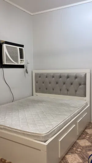 سرير نفرين مع مرتبة وأدراج تخزين – Double Bed with Mattress & Storage