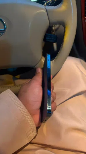 Apple iPhone 12 Pro 128 GB in Al Dakhiliya