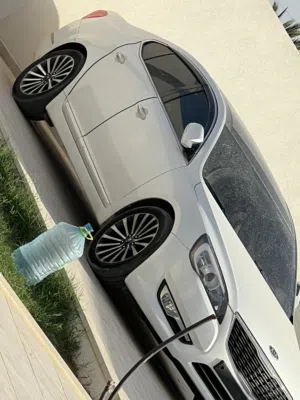 Used Kia Cadenza in Zawiya