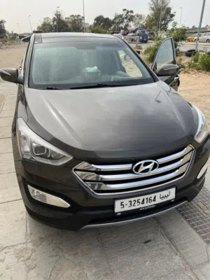 Used Hyundai Santa Fe in Tripoli