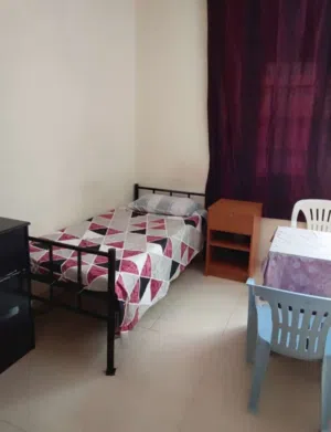 Azaiba Bed space for Indians (MEN) looking for a exicutive Kerala or tamil Men only.