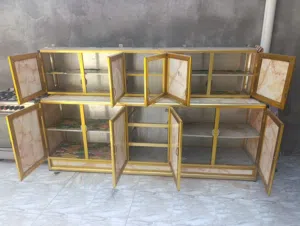 كاونتر وطباخ وأوفن