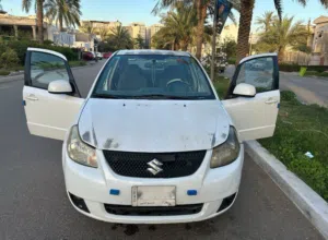 سوزوكي xs4 2013