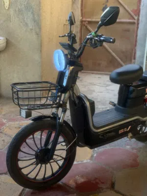 دراجة شحن نظيفة جدا