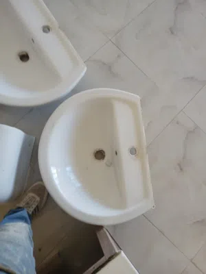 مغاسل تعليق
