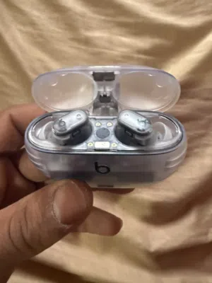 Beats Studio buds plus like new