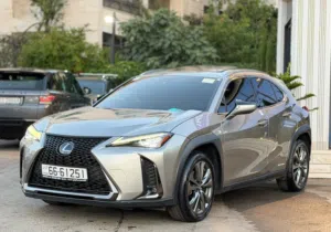 لكزس UX250h موديل 2020 F spotr اصلي فل كامل بحالة الشركة للبيع كاش او اقساط من المالك بدون بنوك
