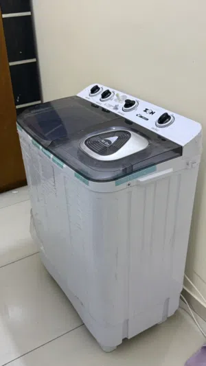 1 year old 10 kg semi automatic washing machine. Excellent condition. Model zen