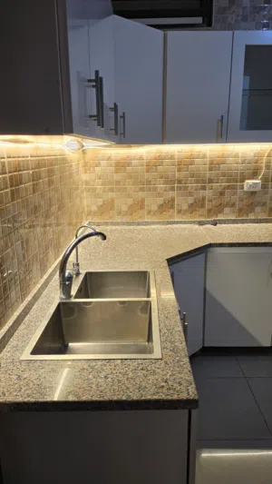 150 m2 3 Bedrooms Apartments for Rent in Amman Jabal Al-Lweibdeh